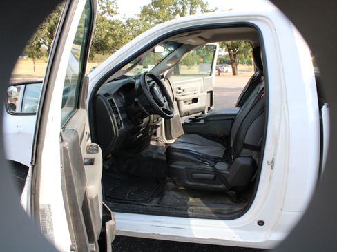 Used 2015 RAM 1500 Tradesman w/ Power & Remote Entry Group image 15