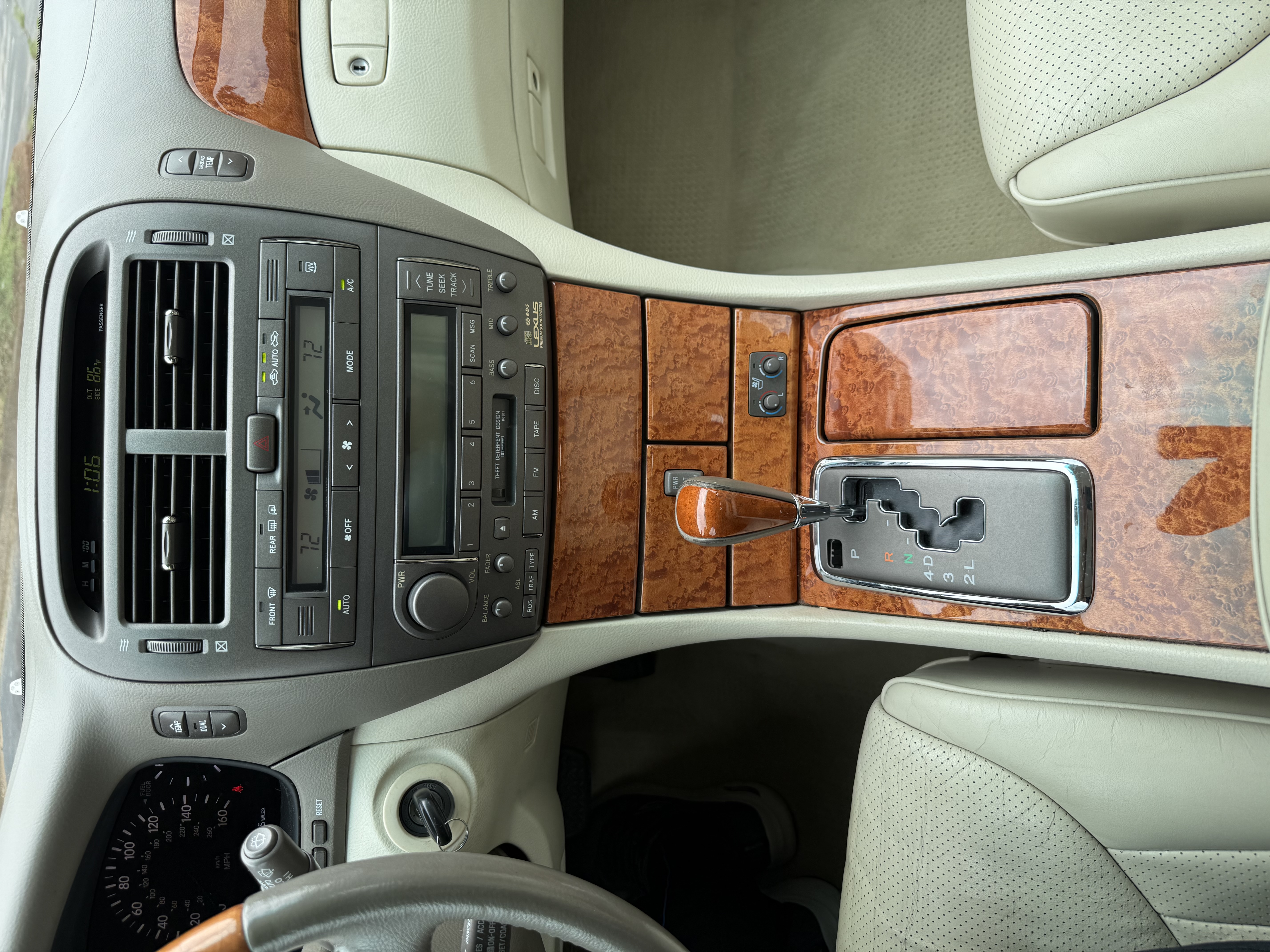 Used 2003 Lexus LS 430 RWD image 17
