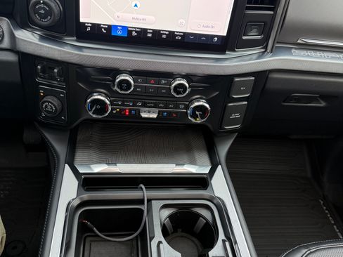 Used 2025 Ford F350 Platinum w/ Tremor Off-Road Package image 15