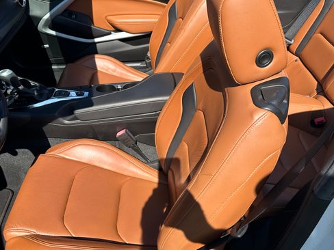 Used 2019 Chevrolet Camaro LT w/ RS Package image 11