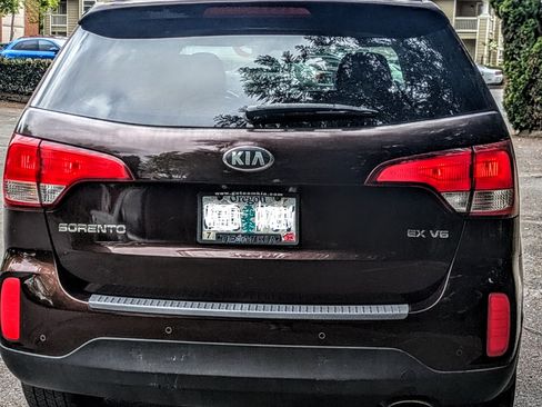 Used 2015 Kia Sorento EX w/ EX V6 Touring Package AWD/4WD image 6