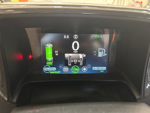 Used 2013 Chevrolet Volt Premium w/ Premium Trim Package image 10