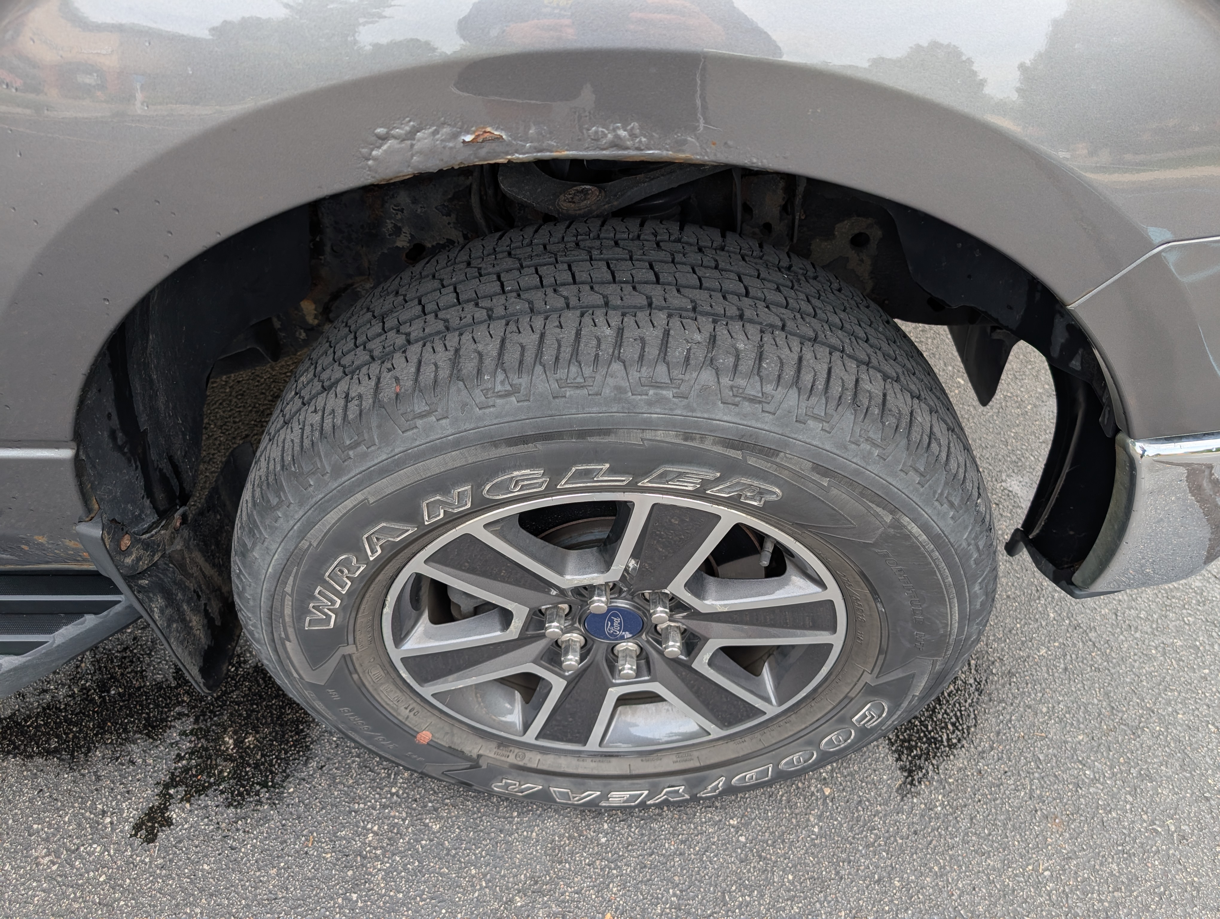 Used 2010 Ford F150 XLT AWD/4WD image 10