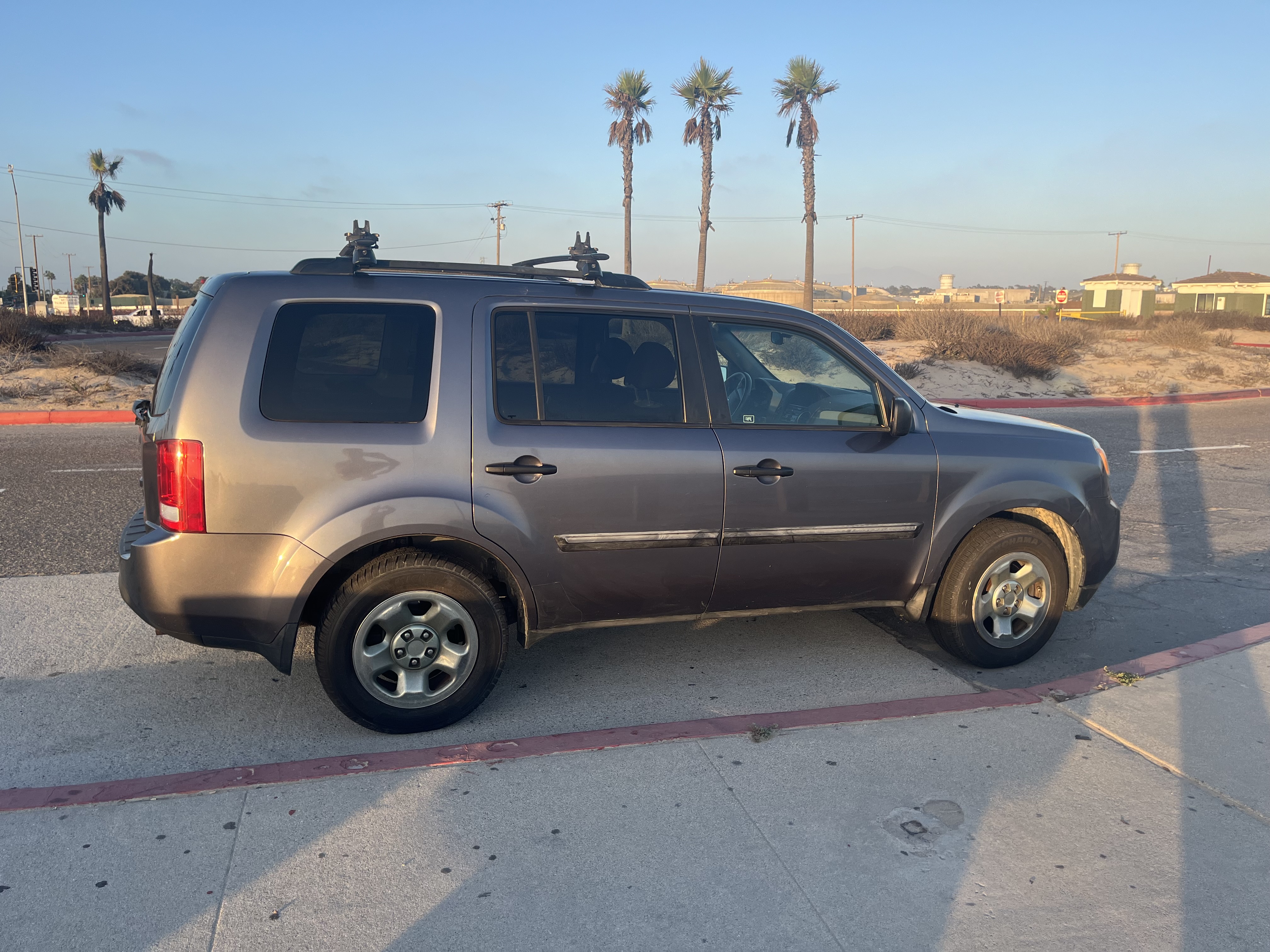 Used 2015 Honda Pilot LX image 2