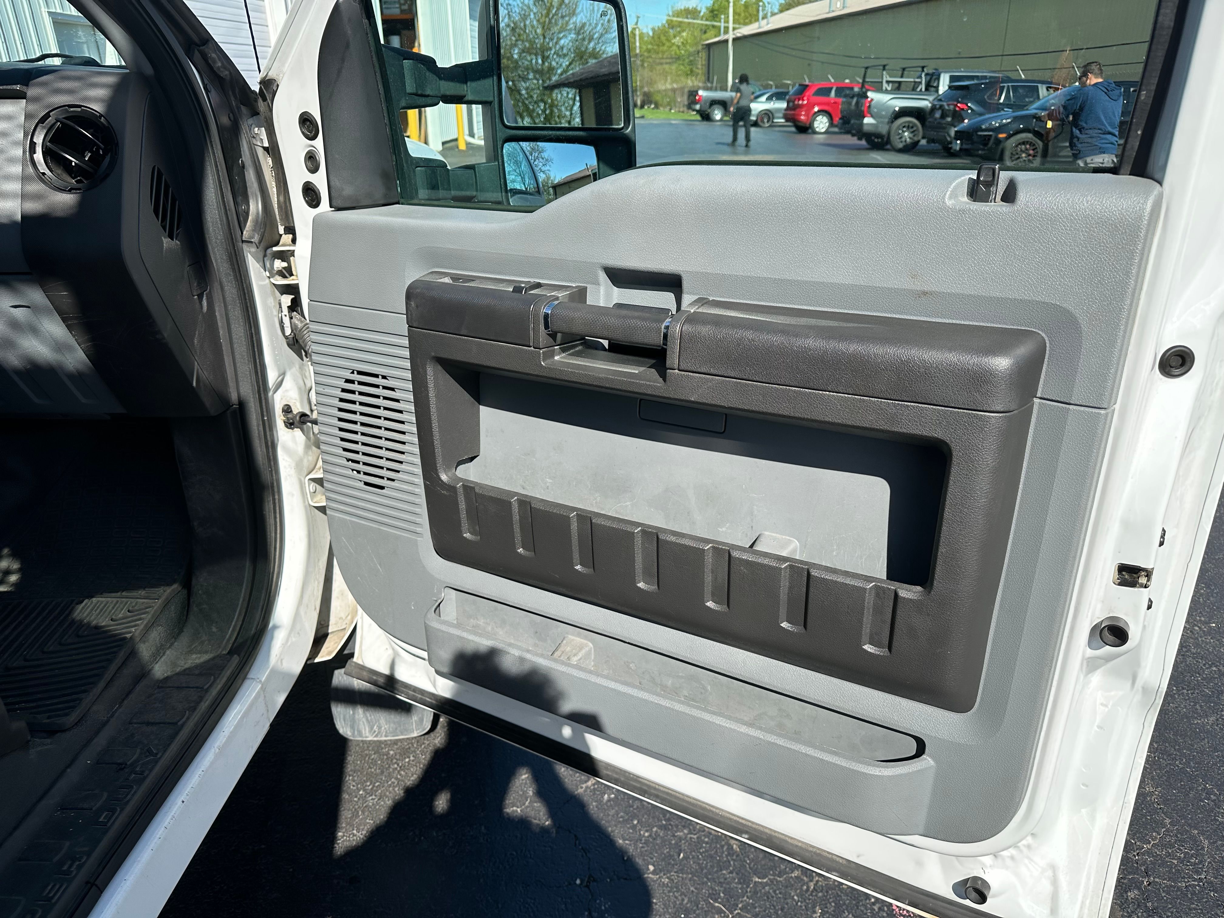 Used 2012 Ford F550 2WD Regular Cab Super Duty w/ PWR Equipment Group image 16