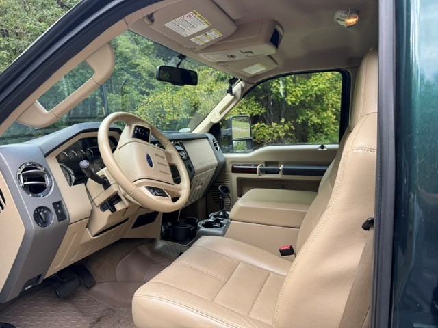 Used 2010 Ford F250 Lariat AWD/4WD image 14