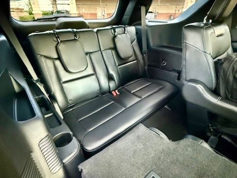 Used 2022 Ford Explorer ST w/ Equipment Group 401A image 12