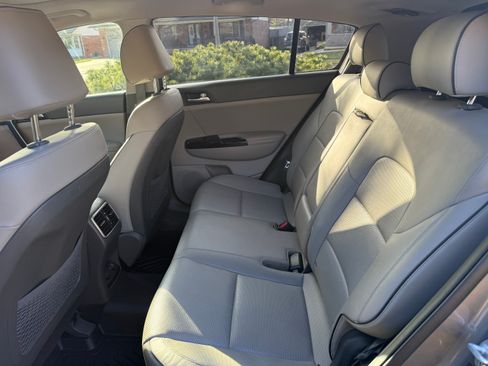 Used 2018 Kia Sportage SX image 15