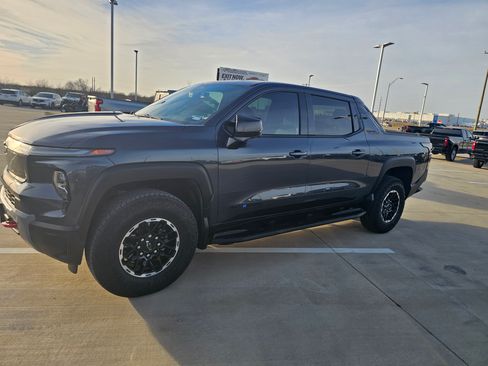 Used 2026 Chevrolet Silverado EV Trail Boss w/ Plus Package image 9