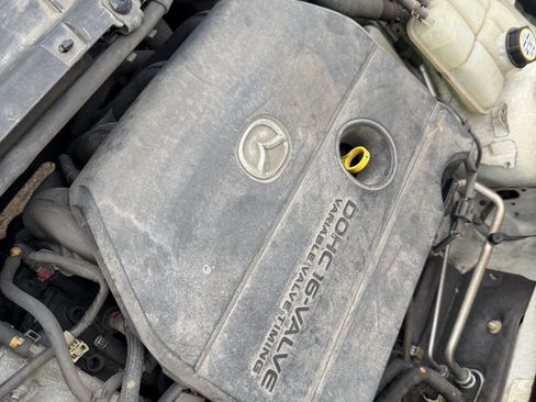 Used 2011 MAZDA MAZDA3 i Touring image 23