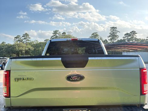 Used 2015 Ford F150 XLT w/ Equipment Group 301A Mid RWD image 8