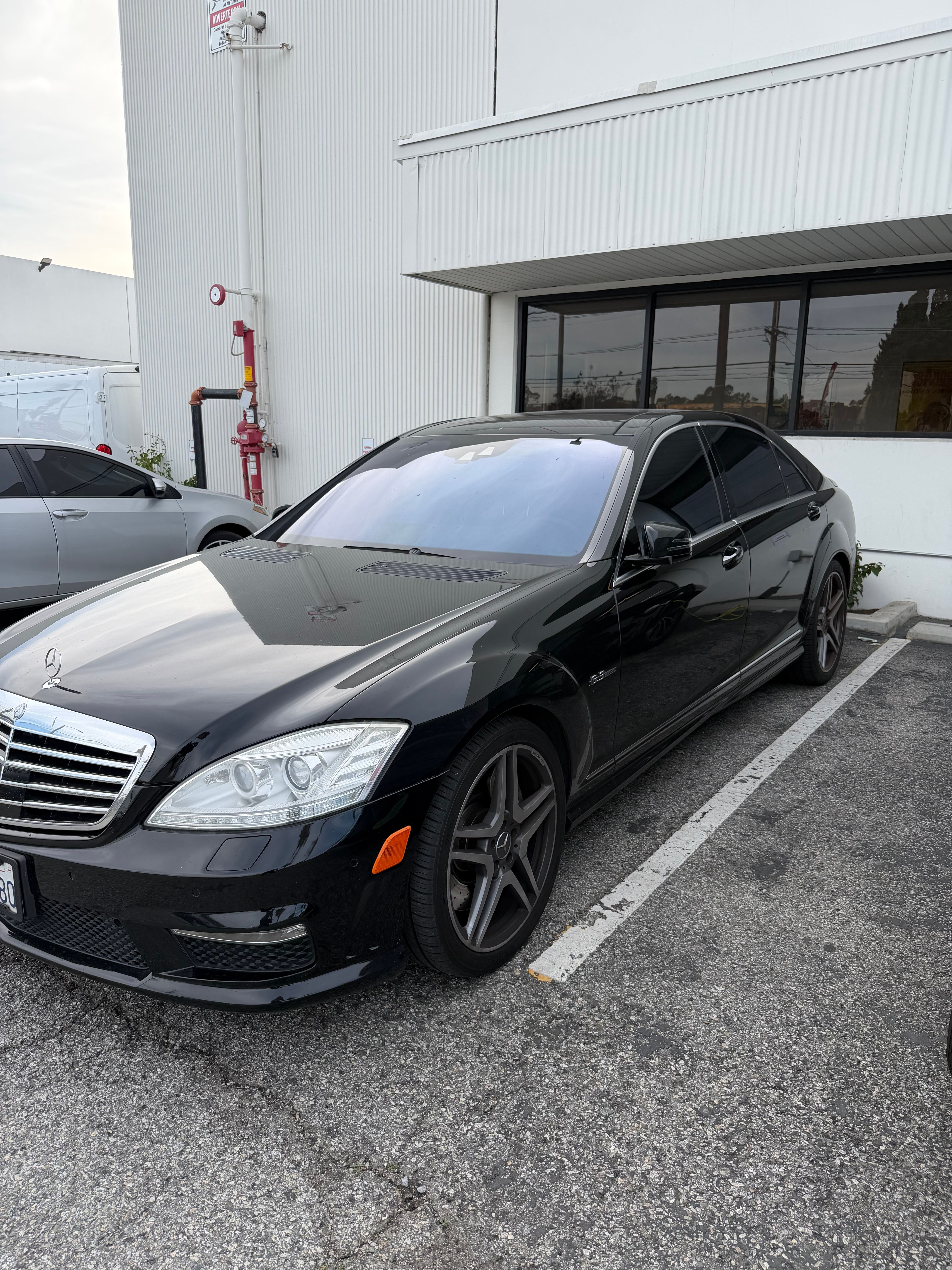 Used 2010 Mercedes-Benz S 63 AMG image 5