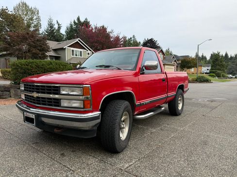 Used 1992 Chevrolet Silverado 1500 4x4 Regular Cab image 1