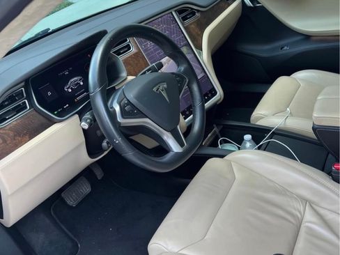 Used 2017 Tesla Model S 75 RWD image 14