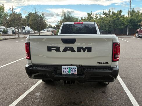 Used 2025 RAM 2500 Tradesman w/ Bed Convenience Group AWD/4WD image 5