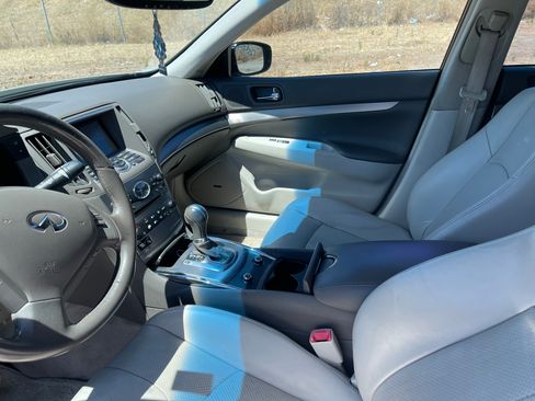 Used 2013 INFINITI G37 Journey w/ Premium Pkg RWD image 14