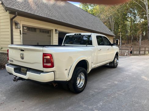 Used 2021 RAM 3500 Limited image 23