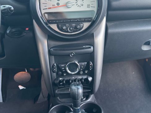 Used 2013 MINI Cooper Countryman image 9