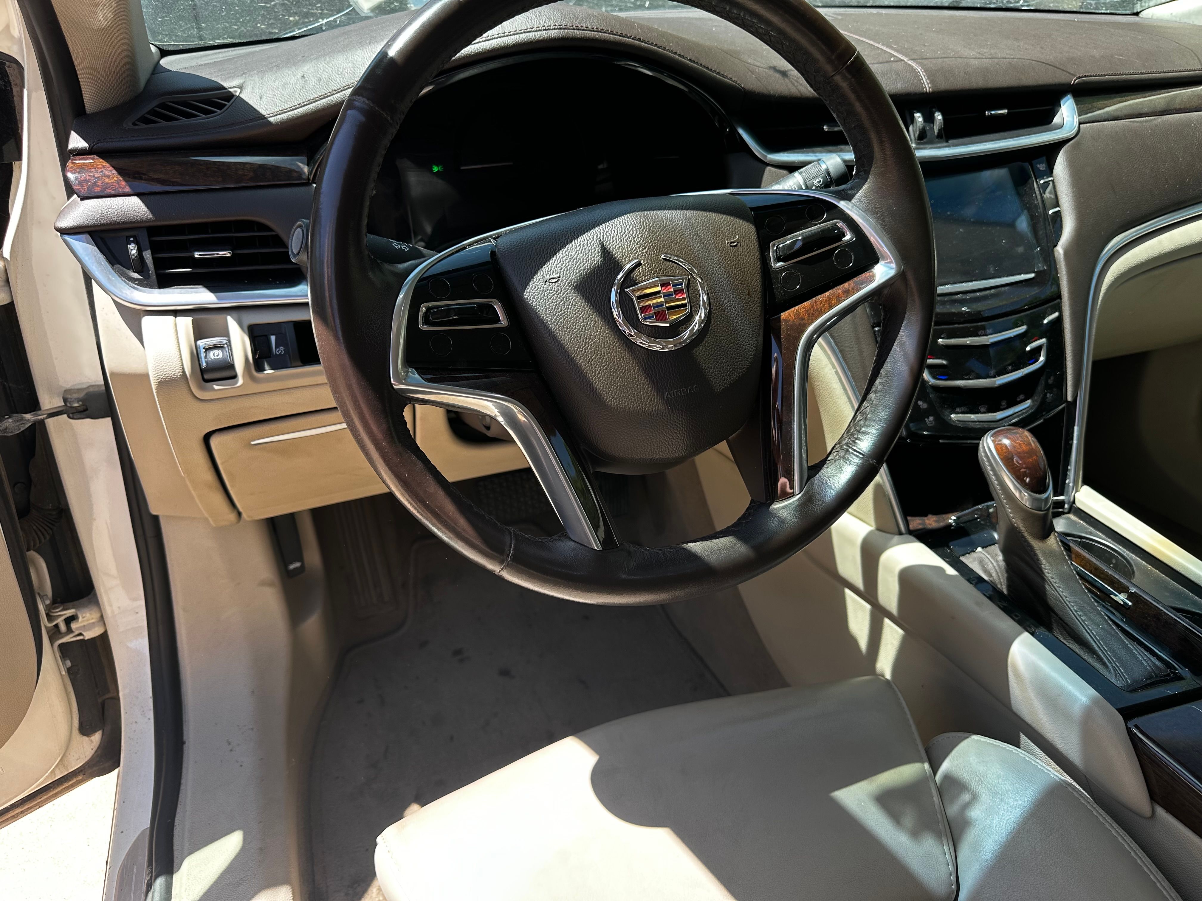 Used 2013 Cadillac XTS Luxury w/ Driver Awareness Package FWD image 6