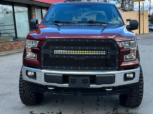 Used 2017 Ford F150 XLT w/ Equipment Group 301A Mid image 4