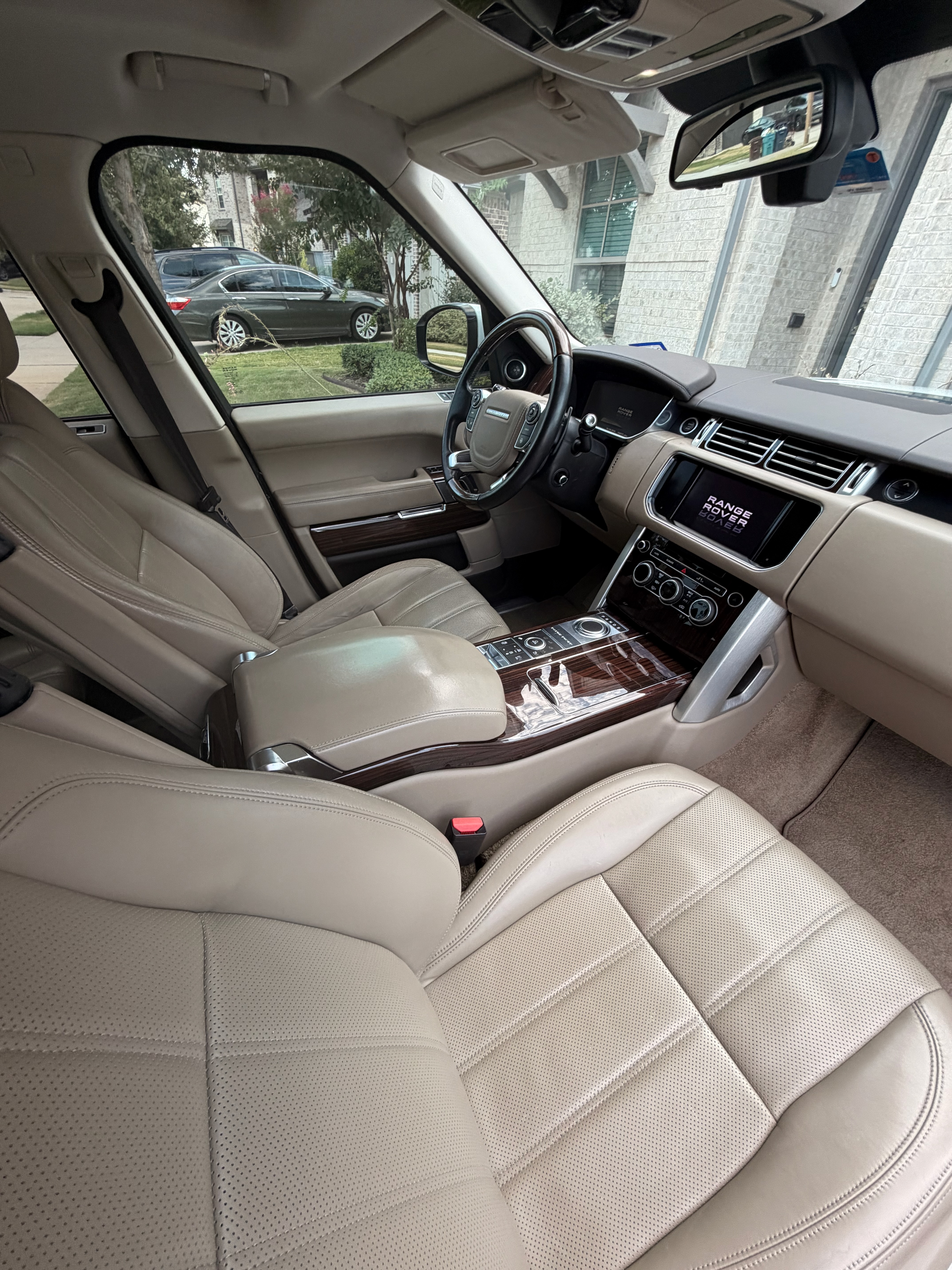 Used 2013 Land Rover Range Rover Supercharged AWD/4WD image 11