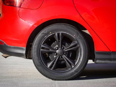 Used 2013 Ford Focus SE image 14