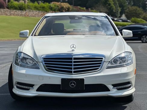 Used 2010 Mercedes-Benz S 550 image 4