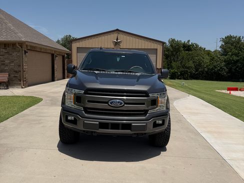 Used 2018 Ford F150 XLT w/ Equipment Group 302A Luxury AWD/4WD image 2