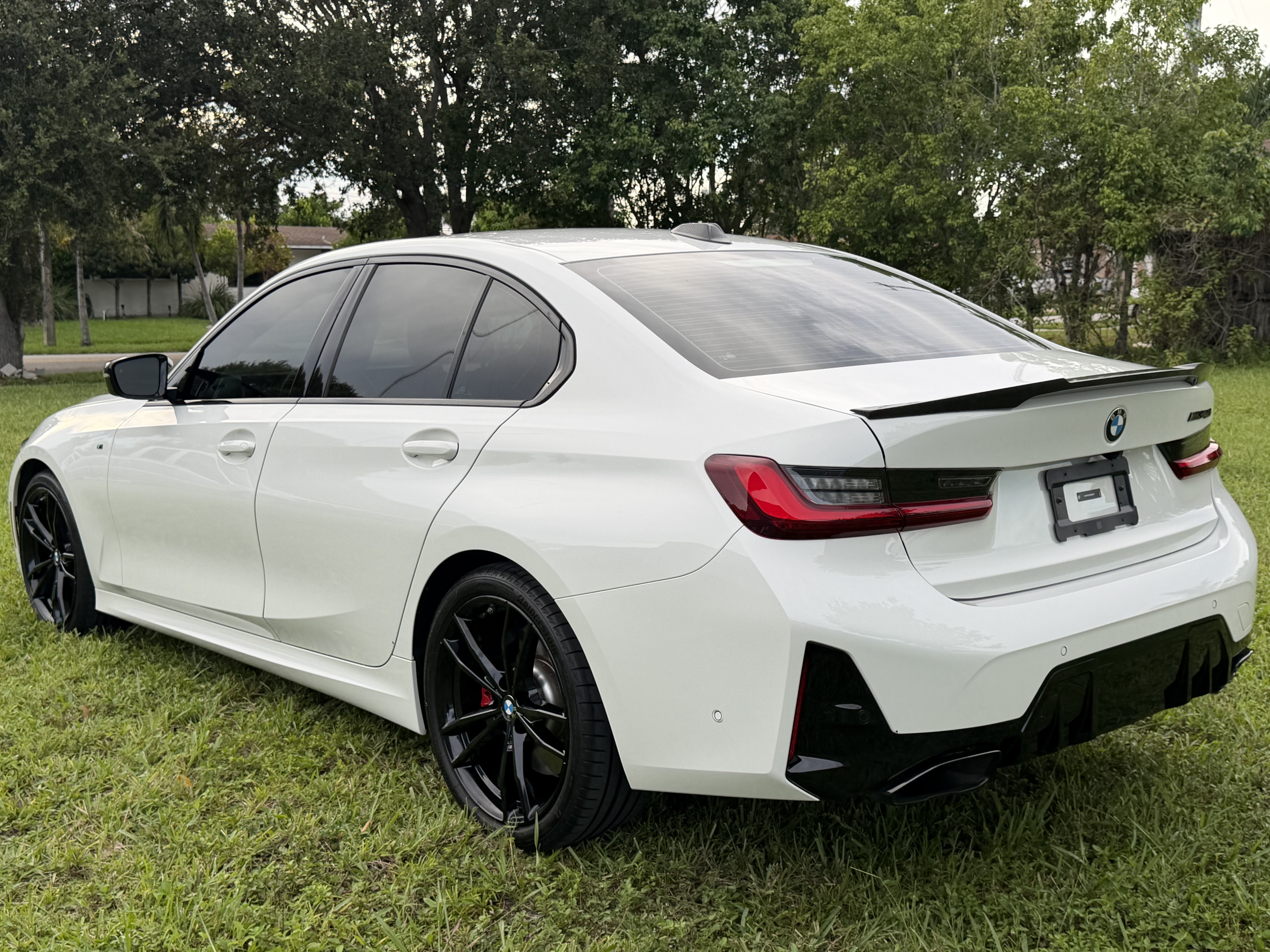 Used 2024 BMW M340i RWD image 9