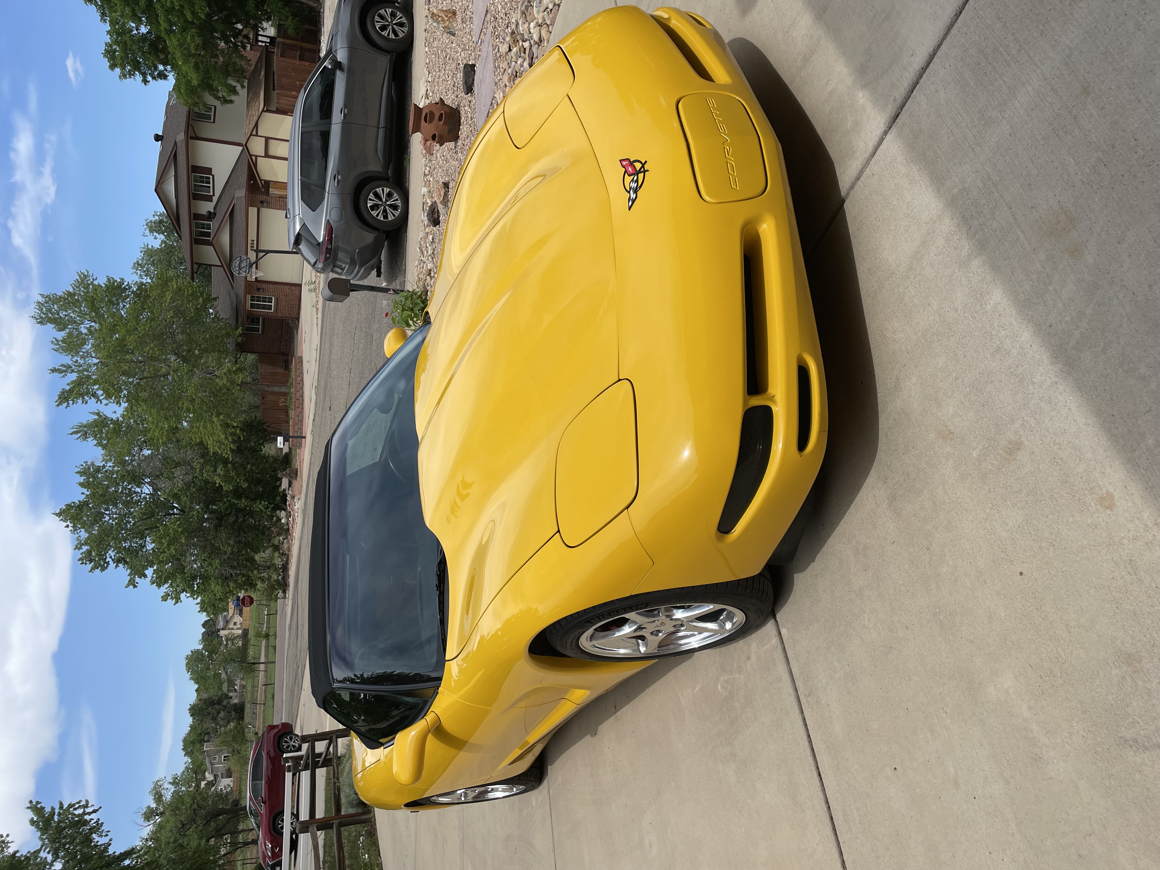 Used 2000 Chevrolet Corvette Convertible w/ Memory Pkg RWD image 4
