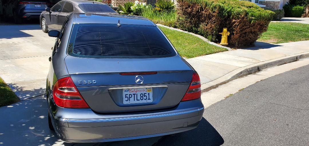 Used 2006 Mercedes-Benz E 350 Sedan image 2