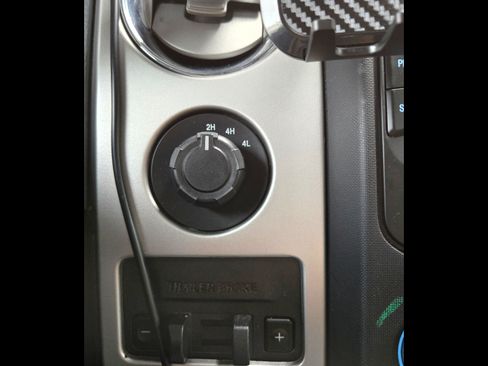 Used 2014 Ford F150 XLT w/ XLT Convenience Package AWD/4WD image 27