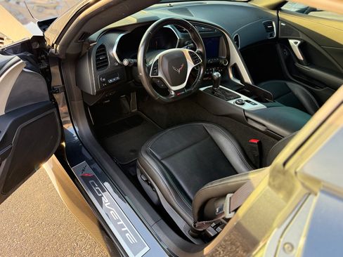 Used 2017 Chevrolet Corvette Z06 w/ Z07 Performance Package image 22