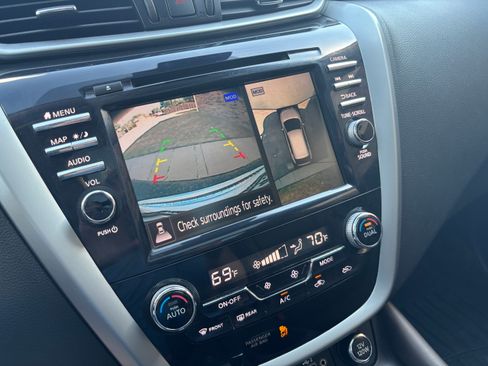 Used 2020 Nissan Murano Platinum w/ Cargo Package FWD image 13