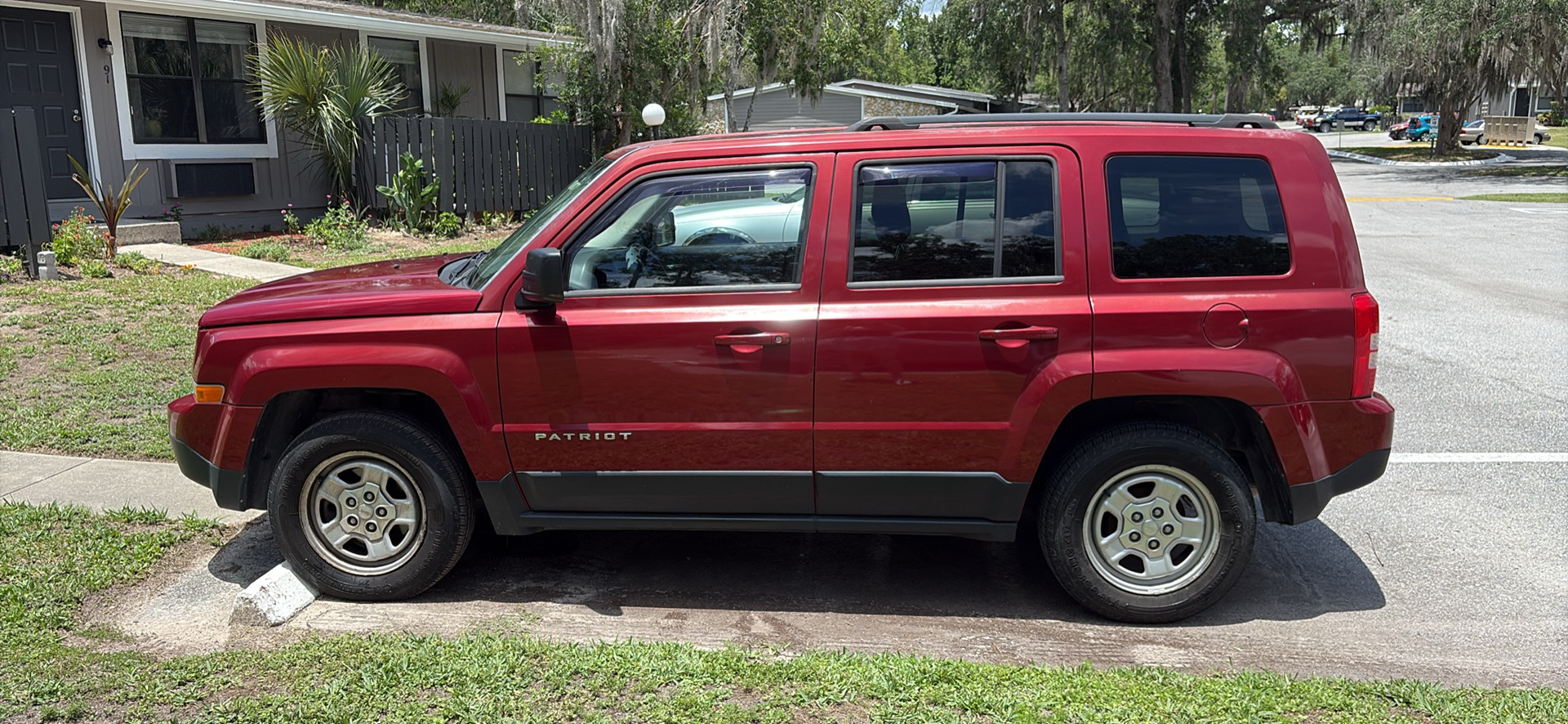 Used 2015 Jeep Patriot Sport w/ Power Value Group FWD image 1