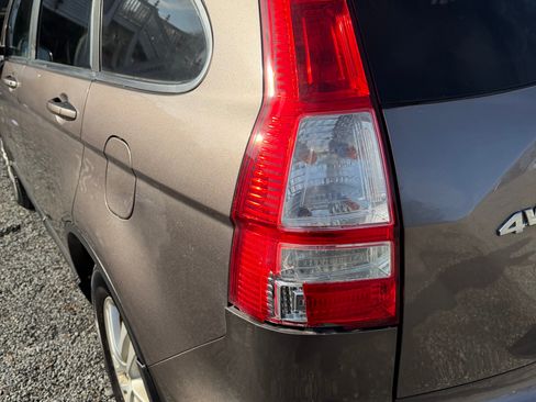 Used 2011 Honda CR-V EX-L image 4