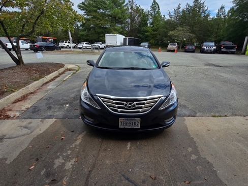Used 2011 Hyundai Sonata Limited w/ Navigation Pkg 5 image 5