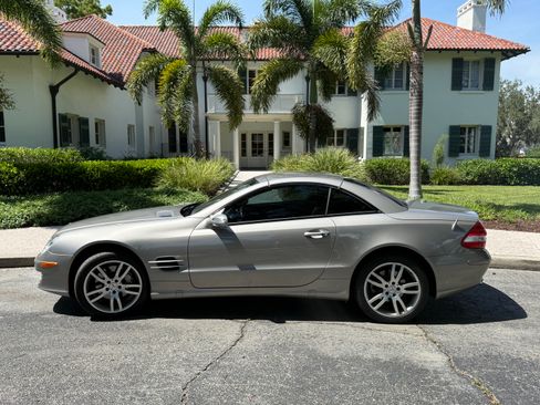 Used 2007 Mercedes-Benz SL 550 image 6