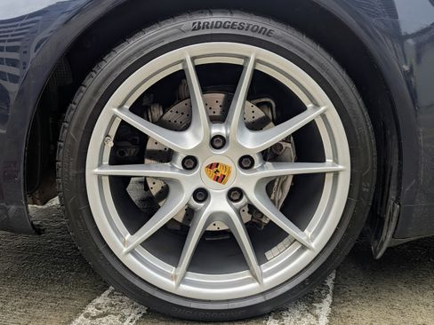 Used 2013 Porsche 911 GT3 RS image 9