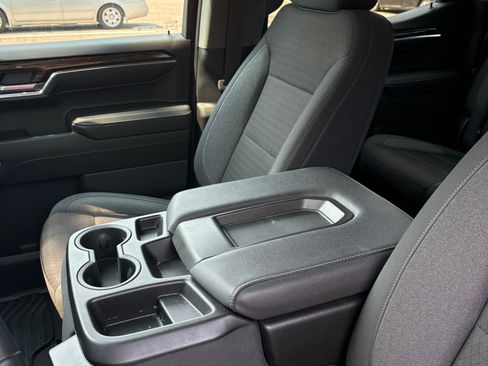 Used 2024 GMC Sierra 1500 Elevation AWD/4WD image 29