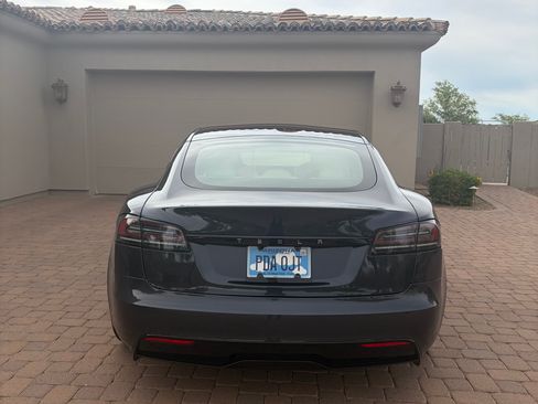 Used 2023 Tesla Model S Standard Range image 6