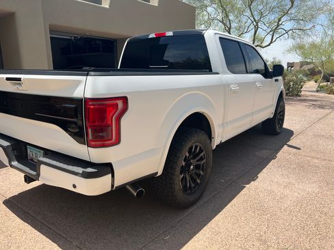 Used 2015 Ford F150 Platinum w/ Technology Package image 16