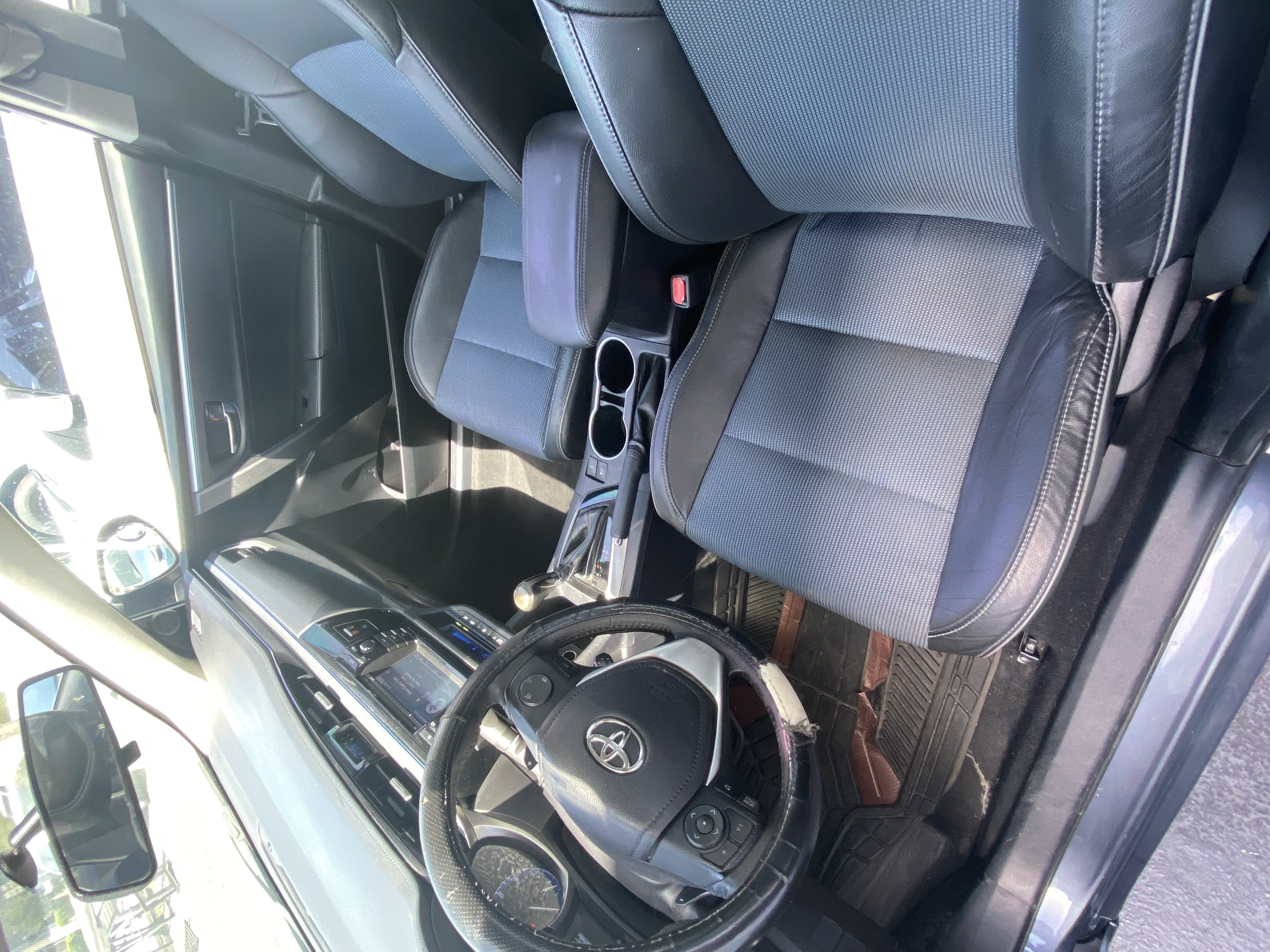Used 2014 Toyota Corolla S FWD image 13