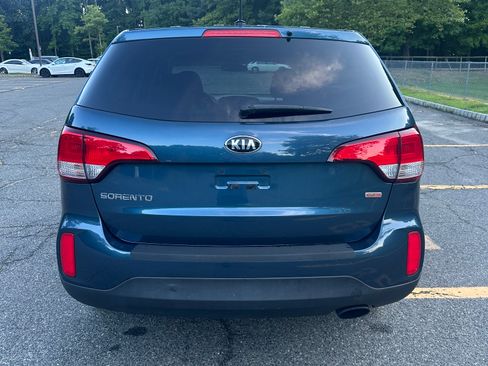 Used 2014 Kia Sorento LX AWD/4WD image 6