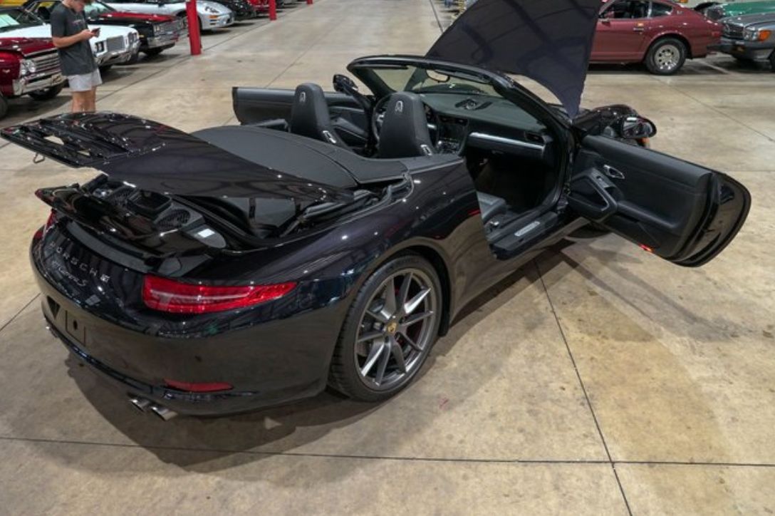 Used 2013 Porsche 911 Carrera S RWD image 10