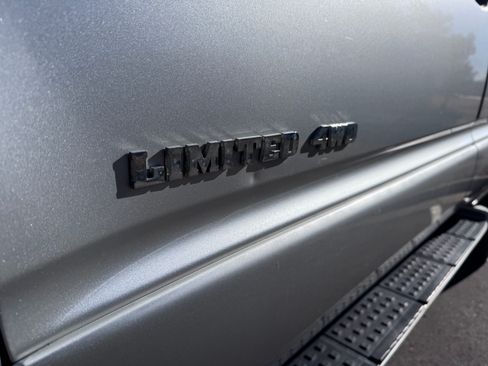 Used 2003 Toyota 4Runner Limited image 9