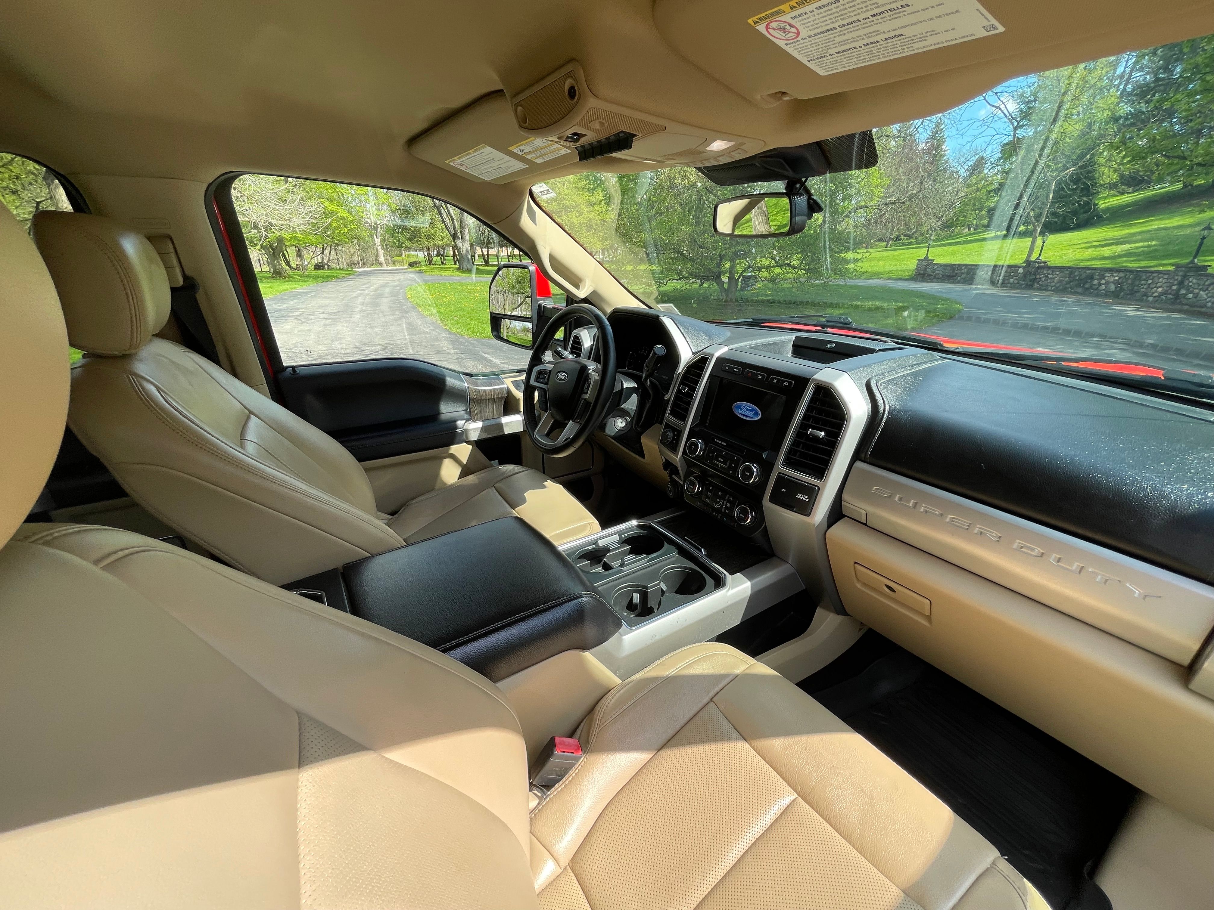 Used 2020 Ford F350 Lariat w/ Lariat Value Package AWD/4WD image 13