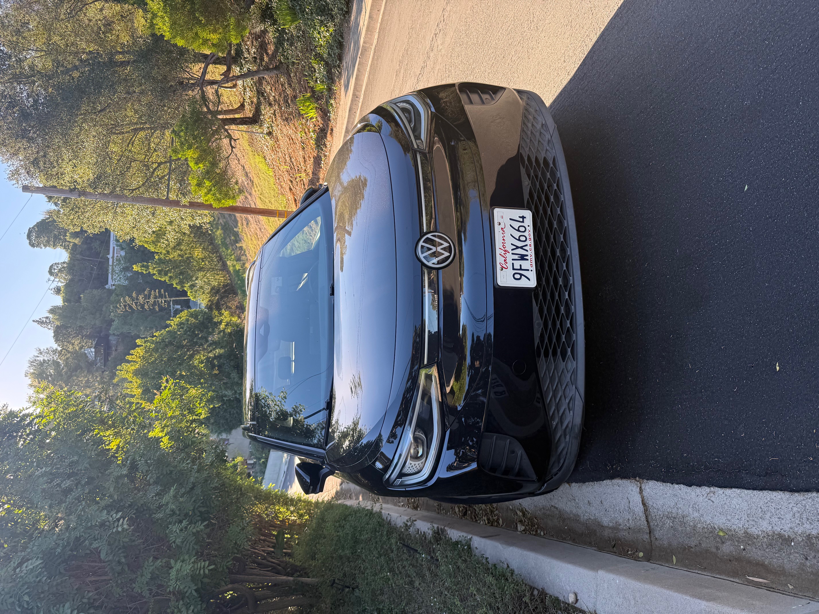 Used 2021 Volkswagen ID.4 Pro S RWD image 1