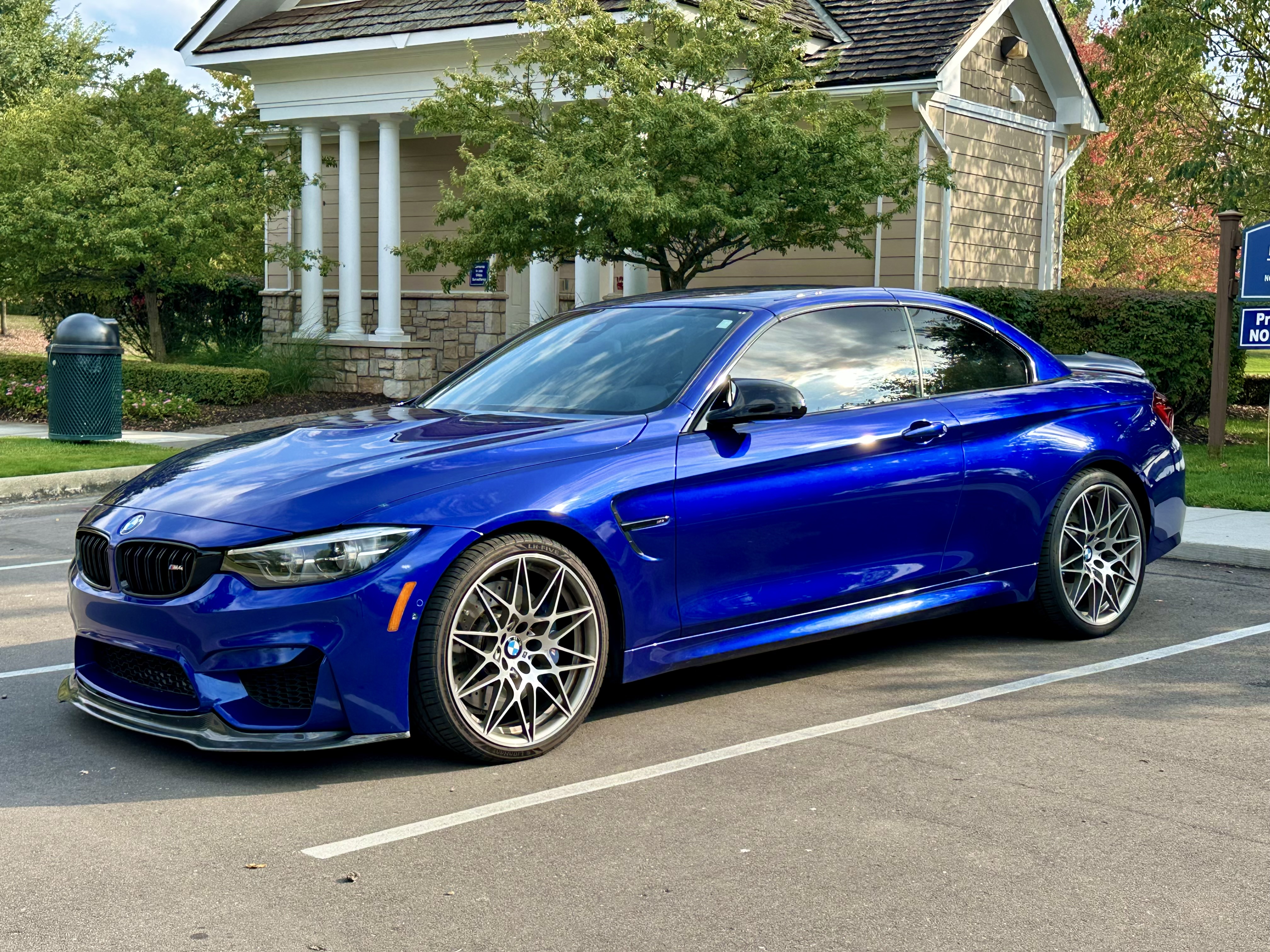 Used 2020 BMW M4 Convertible w/ Competition Package RWD image 6
