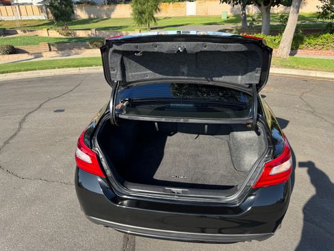 Used 2016 Nissan Altima 2.5 S w/ Power Driver Seat Package image 9